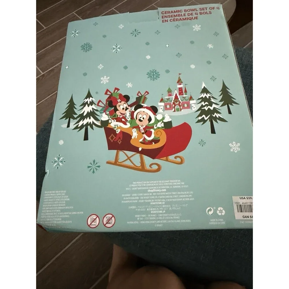 Disney Cheer Mickey Mouse and Friends Holiday Train Bowl Set - Open Box 2020